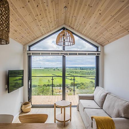 Nowe Domki Deluxe Z Widokiem Na Zatoke Z Basenem I Sauna Oslonino Exterior photo