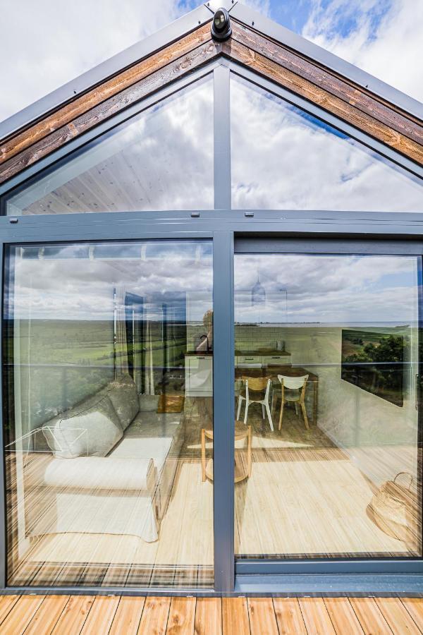 Nowe Domki Deluxe Z Widokiem Na Zatoke Z Basenem I Sauna Oslonino Exterior photo