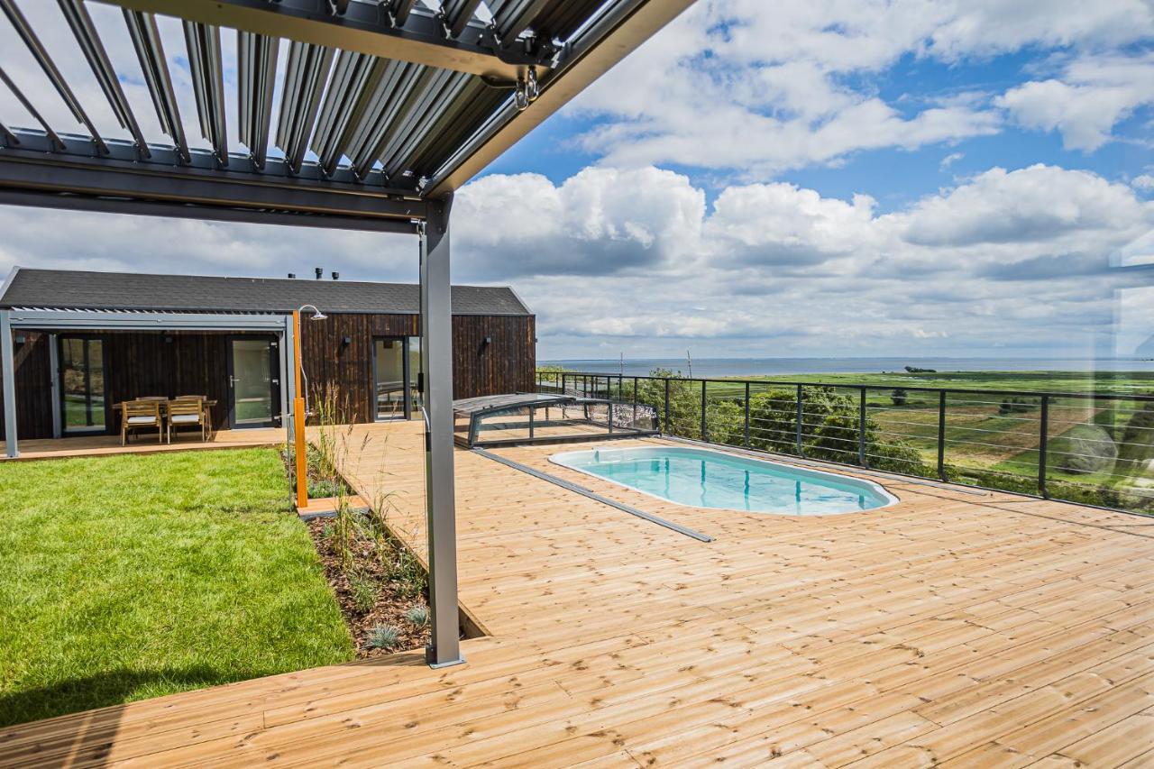 Nowe Domki Deluxe Z Widokiem Na Zatoke Z Basenem I Sauna Oslonino Exterior photo