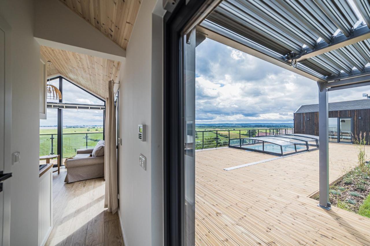 Nowe Domki Deluxe Z Widokiem Na Zatoke Z Basenem I Sauna Oslonino Exterior photo