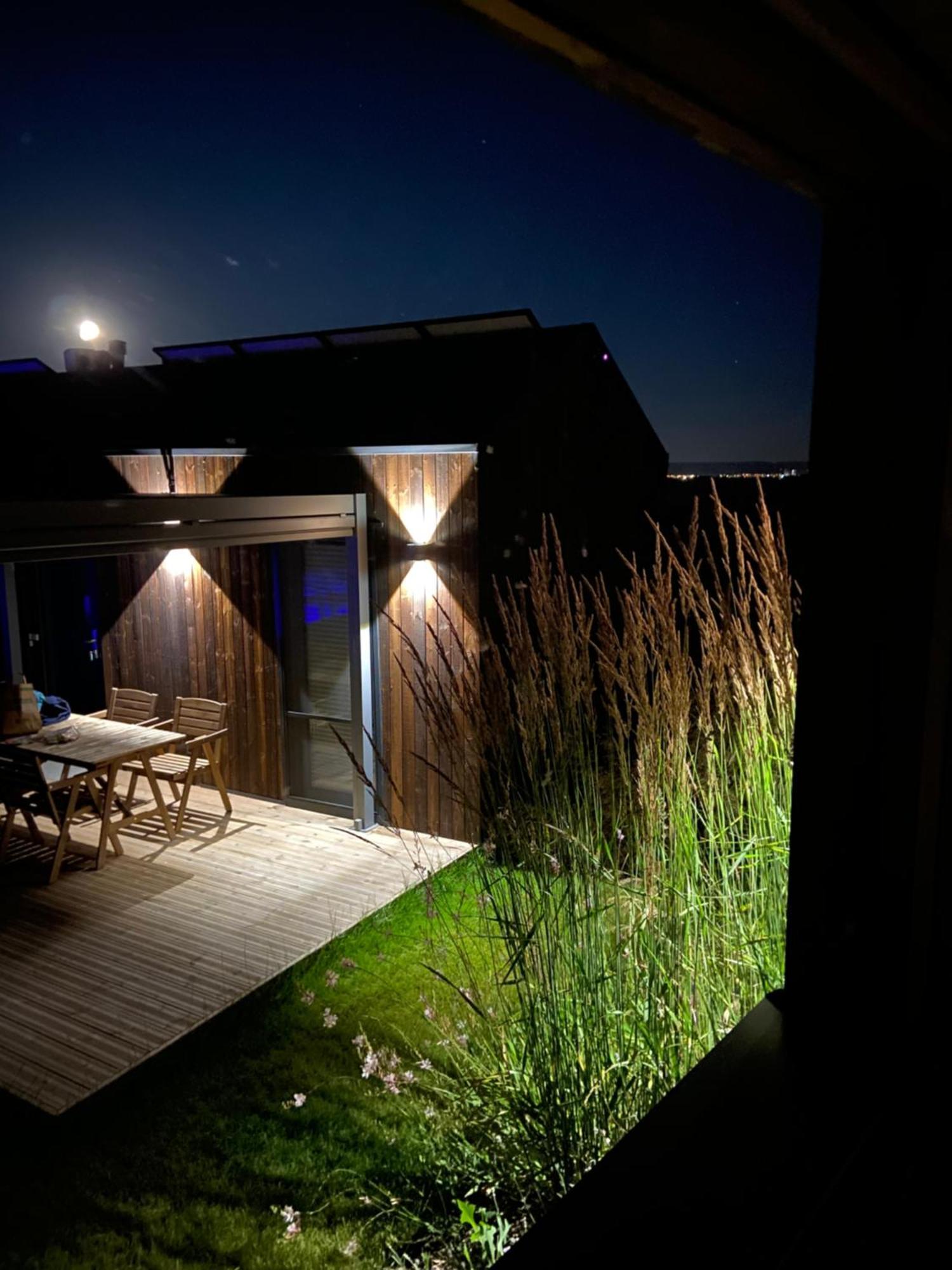 Nowe Domki Deluxe Z Widokiem Na Zatoke Z Basenem I Sauna Oslonino Exterior photo