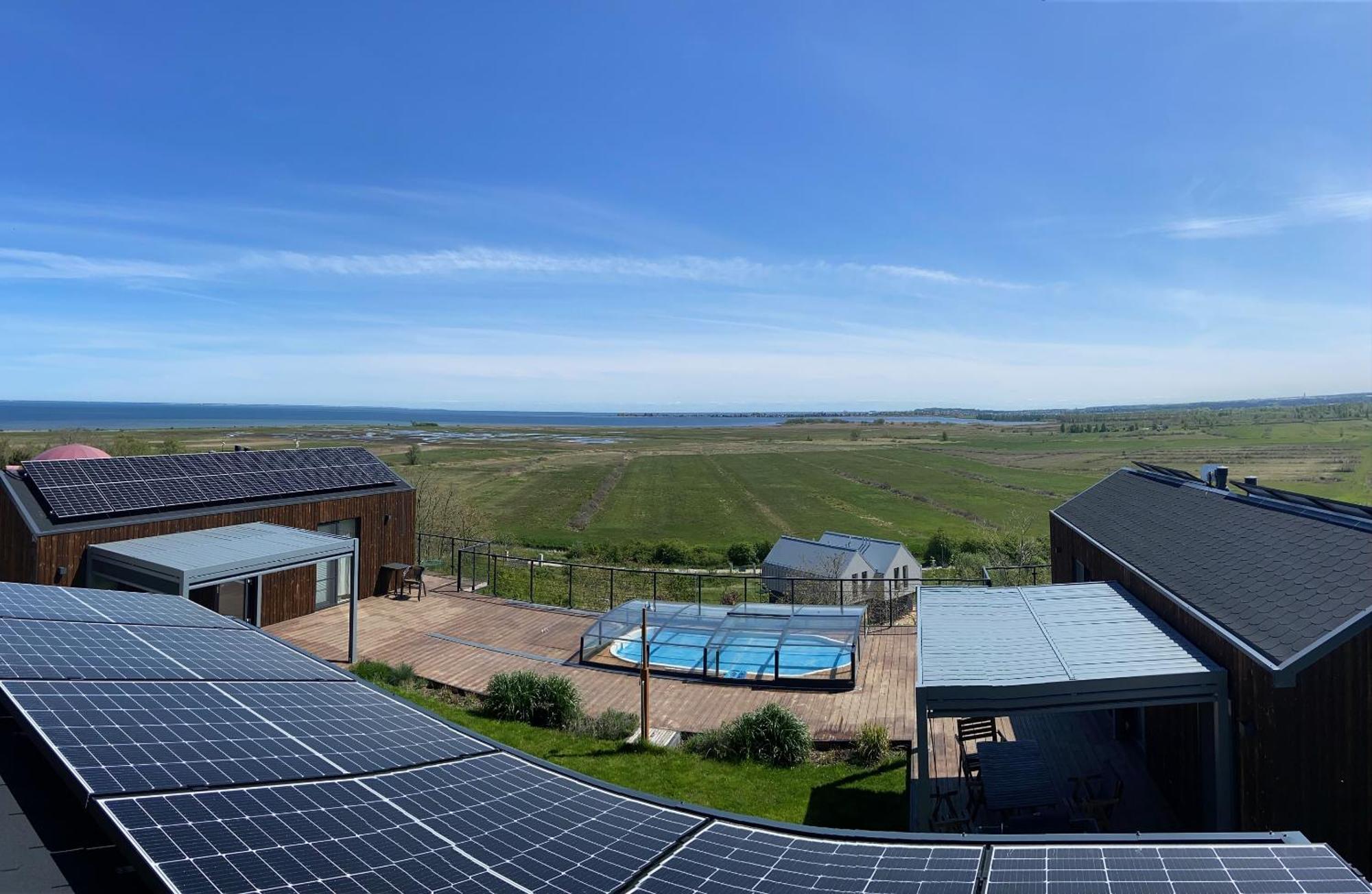 Nowe Domki Deluxe Z Widokiem Na Zatoke Z Basenem I Sauna Oslonino Exterior photo